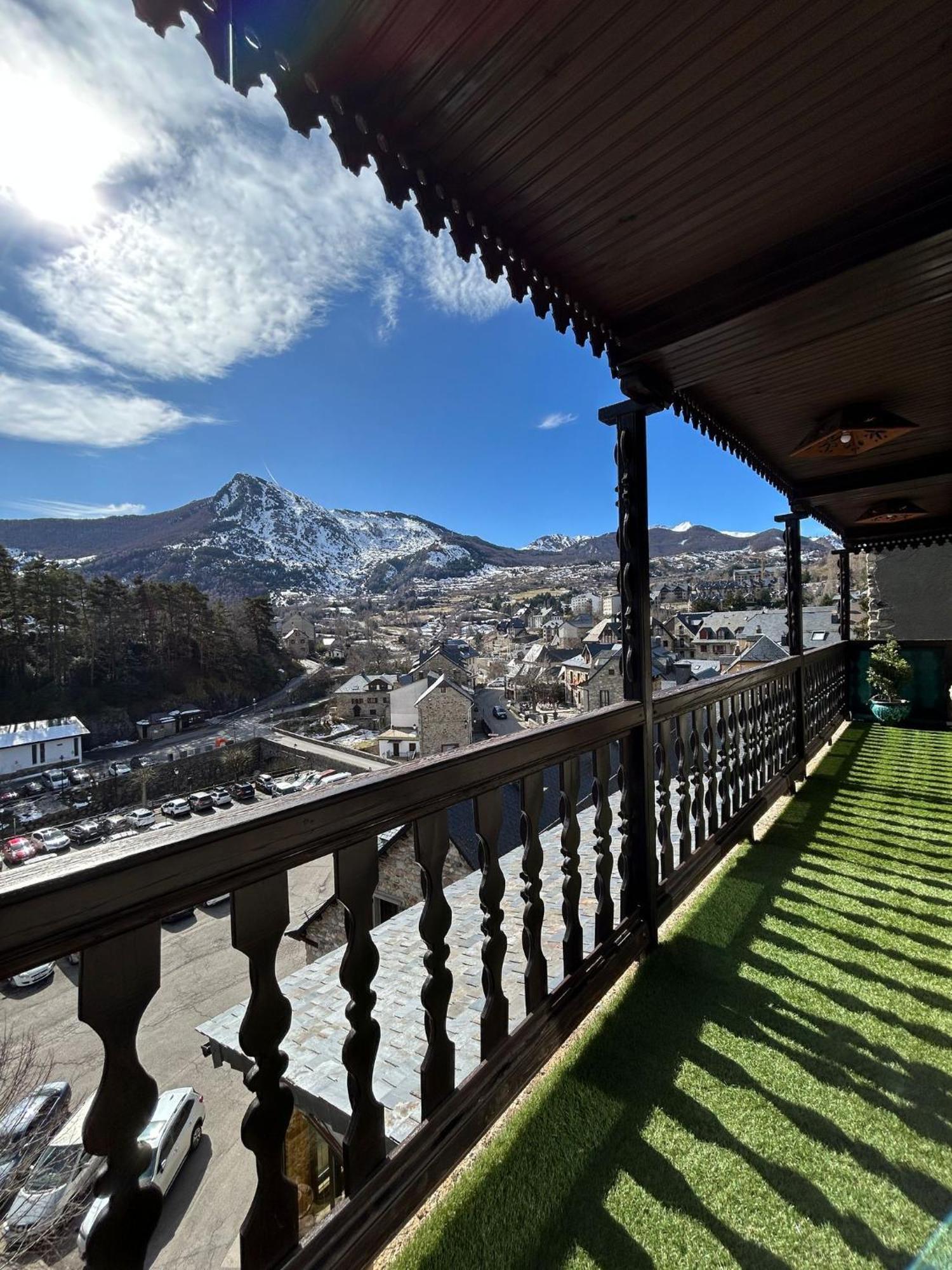 Villa El Balcón del Garmo Sallent de Gállego Exterior foto
